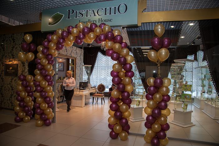 Фото с открытия салона Pistachio